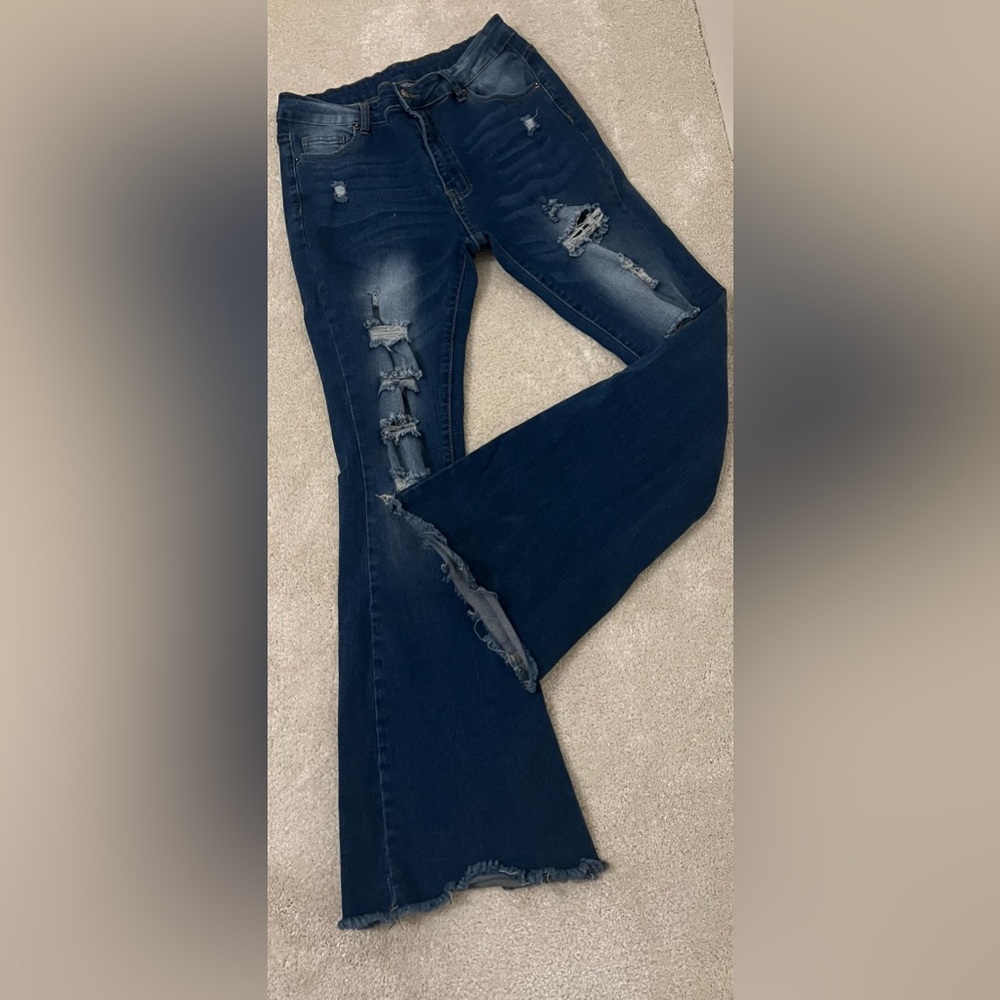 Ladies Boutique Large stretch Flare distressed Jean